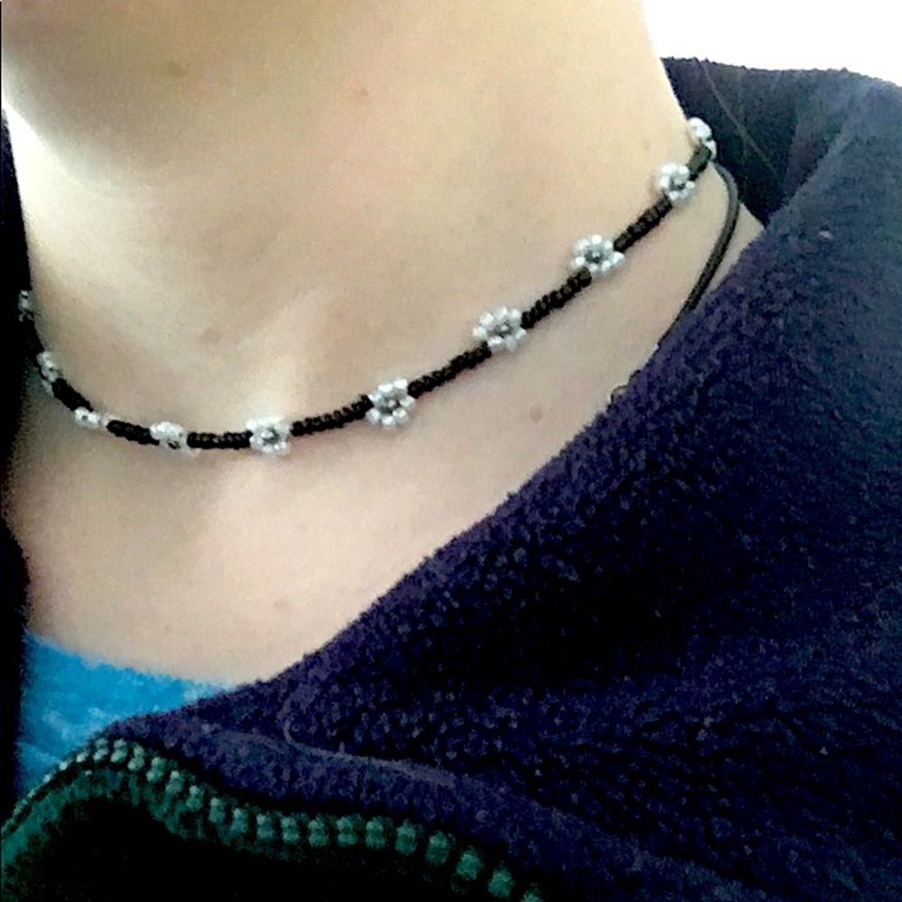 🌻Handmade Daisy Chain Seed Bead Choker Necklace